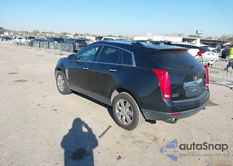 2016 Cadillac Srx Luxury Collection z USA, uszkodzony, nr VIN 3GYFNBE34GS587827